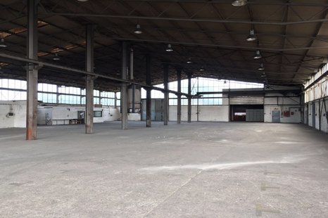 Langenhagen, ca. 1.500 m² Lager- und Produktionsfläche