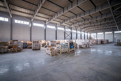 Lichtenfels, ca. 1.600 m² Lager- und Produktionsfläche zu vermieten